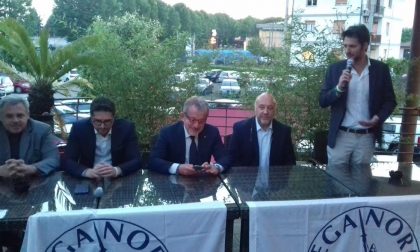 Roberto Maroni a Cantù per lanciare Arosio. LE FOTO
