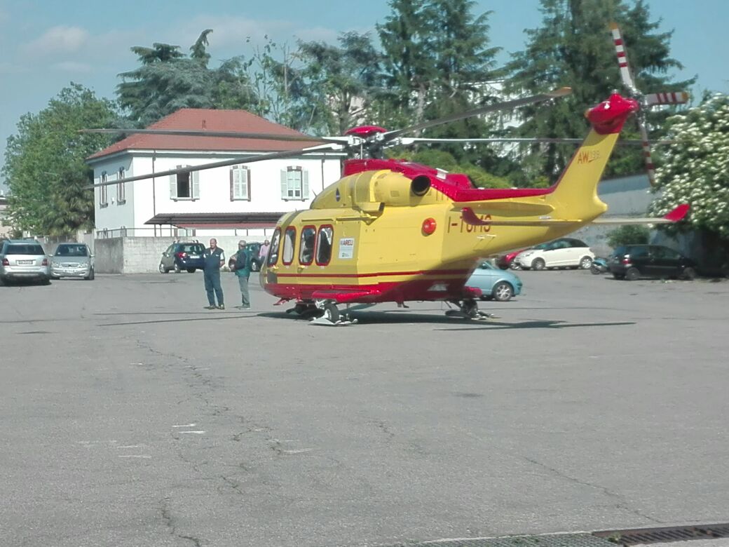 Pauroso incidente a Val Rezzo con ribaltamento. FOTO