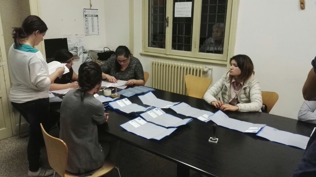 Elezioni a Barni: spoglio in corso, Mauro Caprani in vantaggio