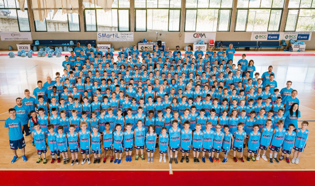 E’ iniziato il Cantù basket day camp. FOTO e VIDEO