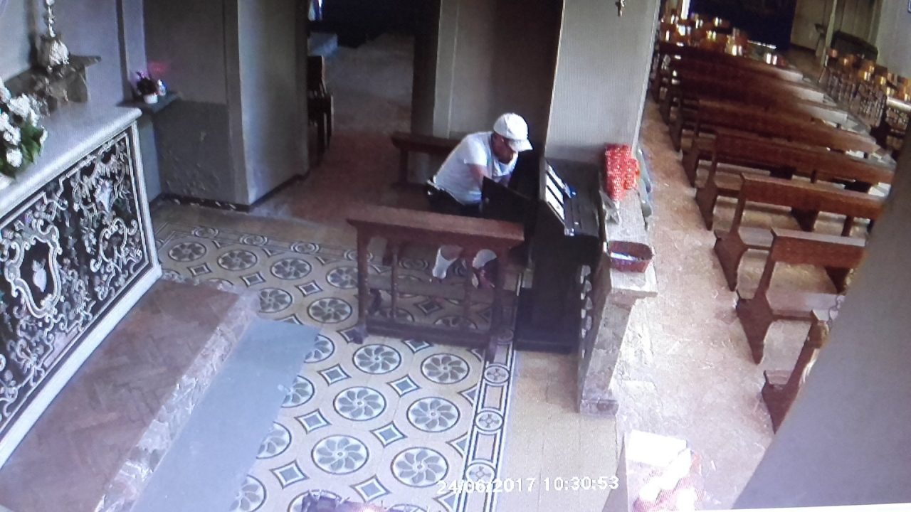 Identificato il ladro della chiesa di Somazzo. VIDEO E FOTO