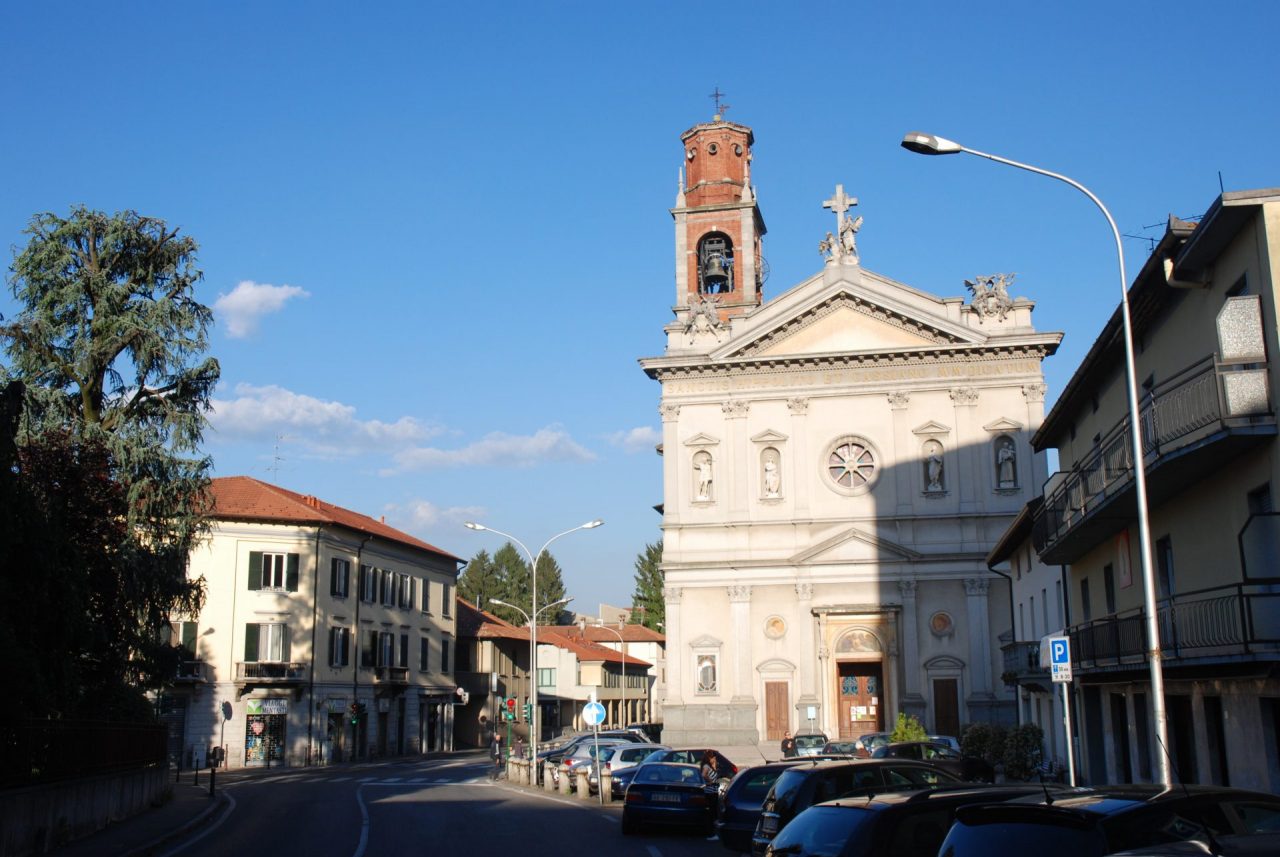 Per il bimbo investito oggi si prega in chiesa
