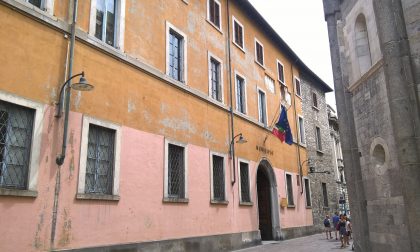 Capo di gabinetto a Palazzo Cernezzi un colonnello dei Carabinieri