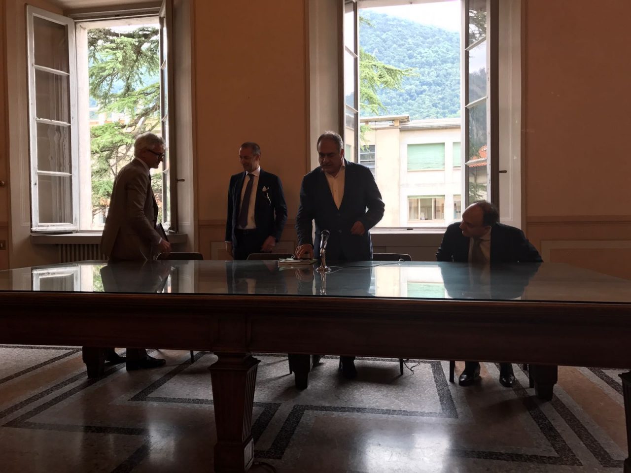 Tempo scaduto per chi vuole l’FC Como: parla il sindaco Landriscina