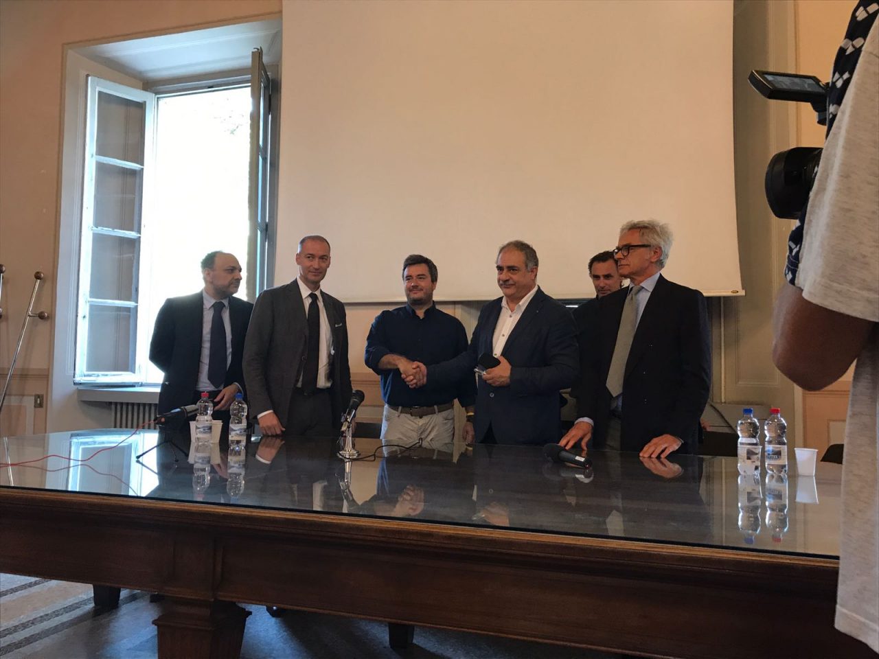 Ufficiale: l’FC Como ha un nuovo proprietario: ecco di chi si tratta. VIDEO