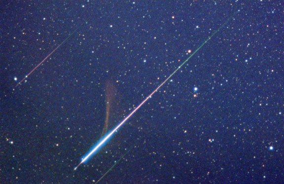 Arriva il primo sciame di meteore: ecco quando