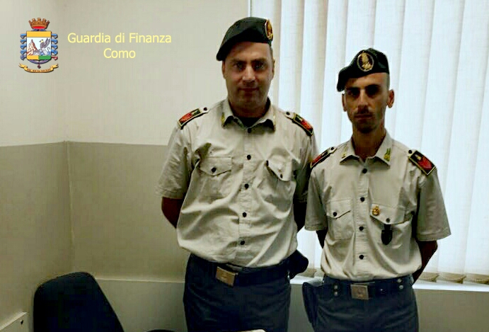 Traffico illecito di capitali: fermato in dogana. VIDEO