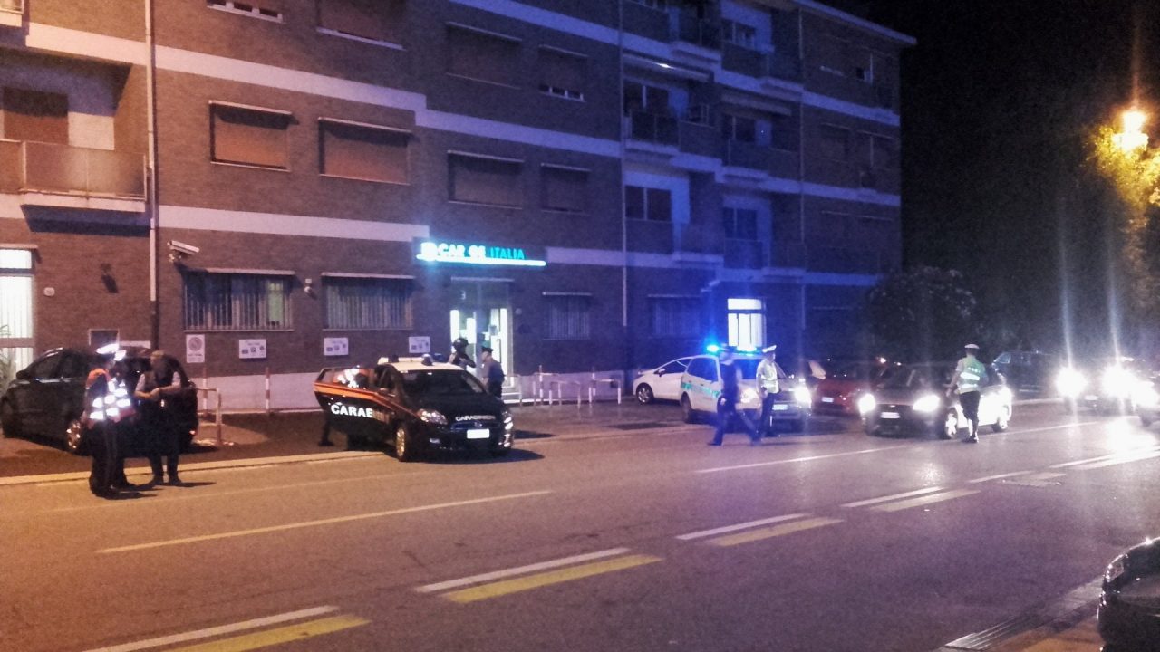 Alcoltest e anti-terrorismo: nottata di controlli a Como