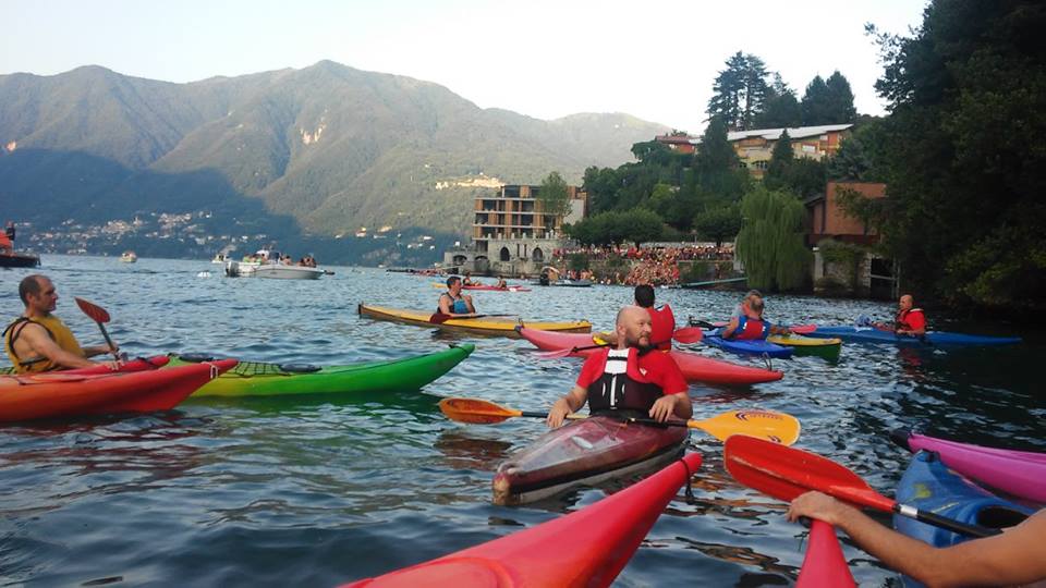 Kayak sul lago di Como