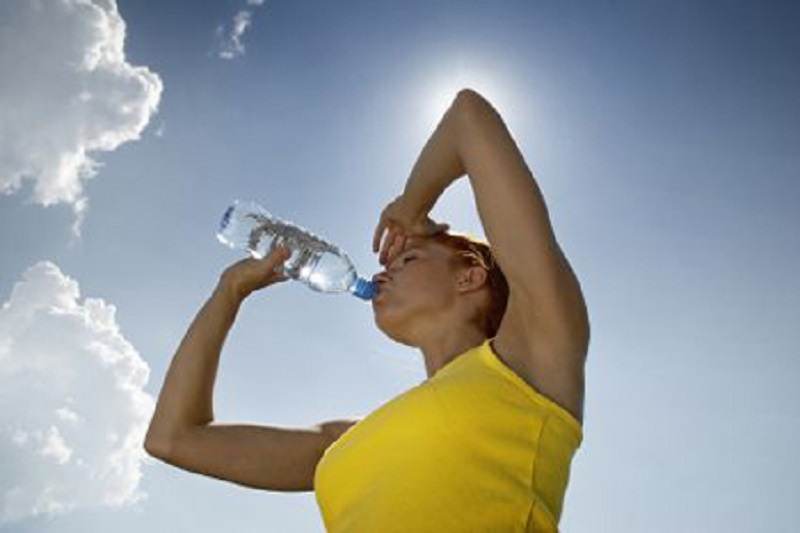 Caldo eccessivo, le dieci regole per combatterlo