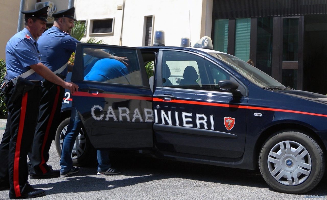 Spaccio di droga, in manette due pregiudicati