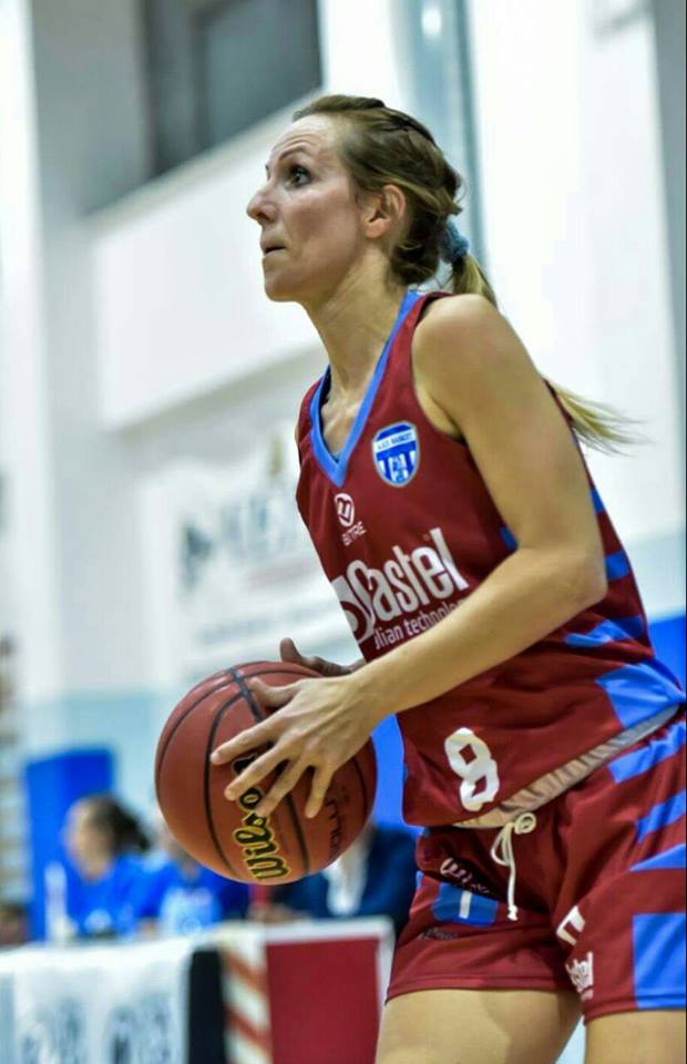 Basket Como coach Susanna Stabile