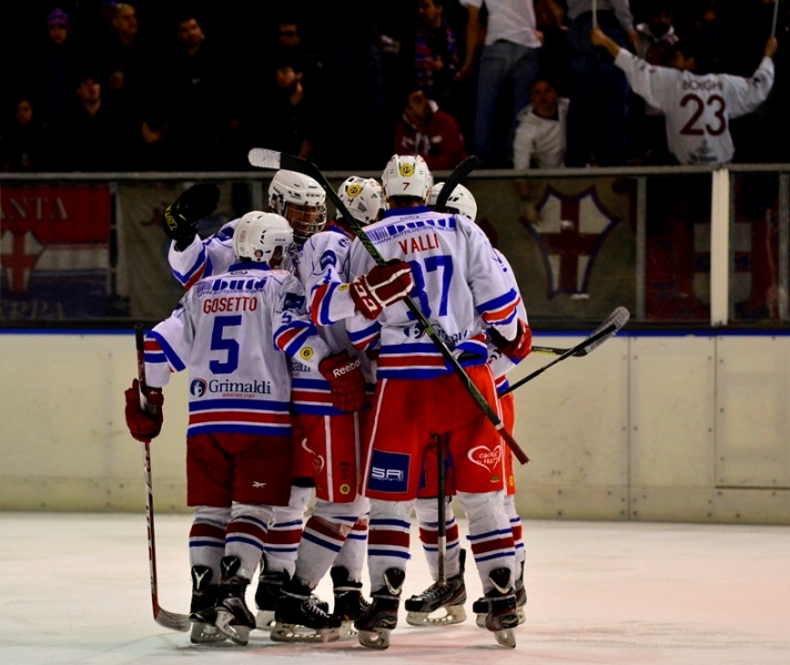 Hockey Como sconfitta a Varese e Ora