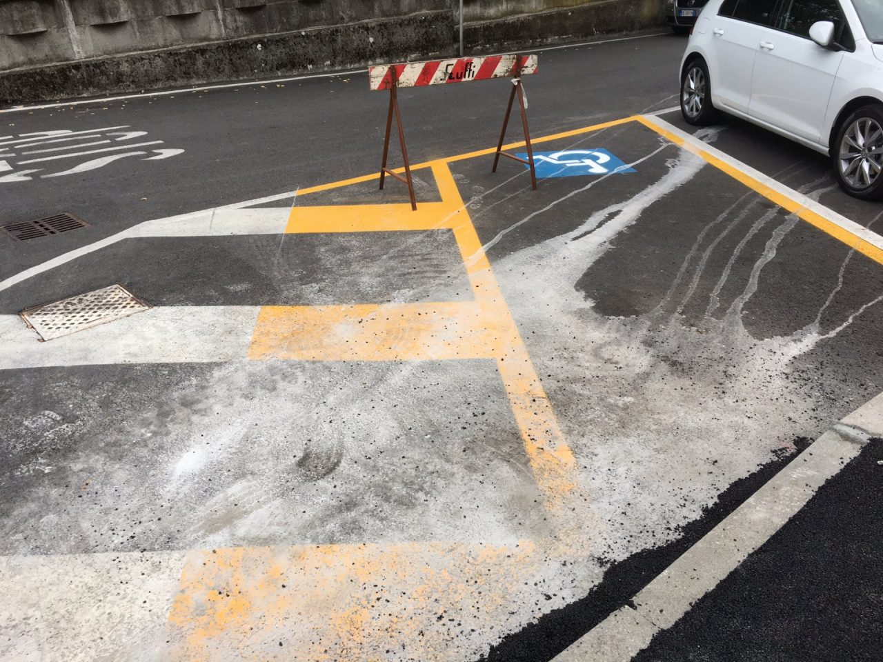 Disabili, uno scivolo contro le barriere architettoniche