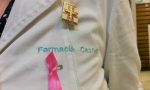 In farmacia Castelli con il nastro rosa per la lotta al tumore al seno
