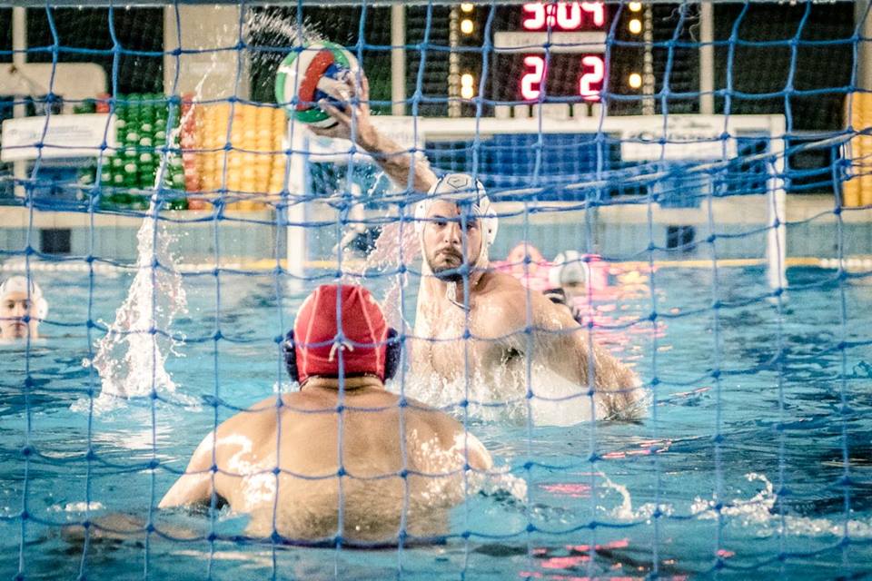 Pallanuoto maschile la Como Nuoto debutta a novembre