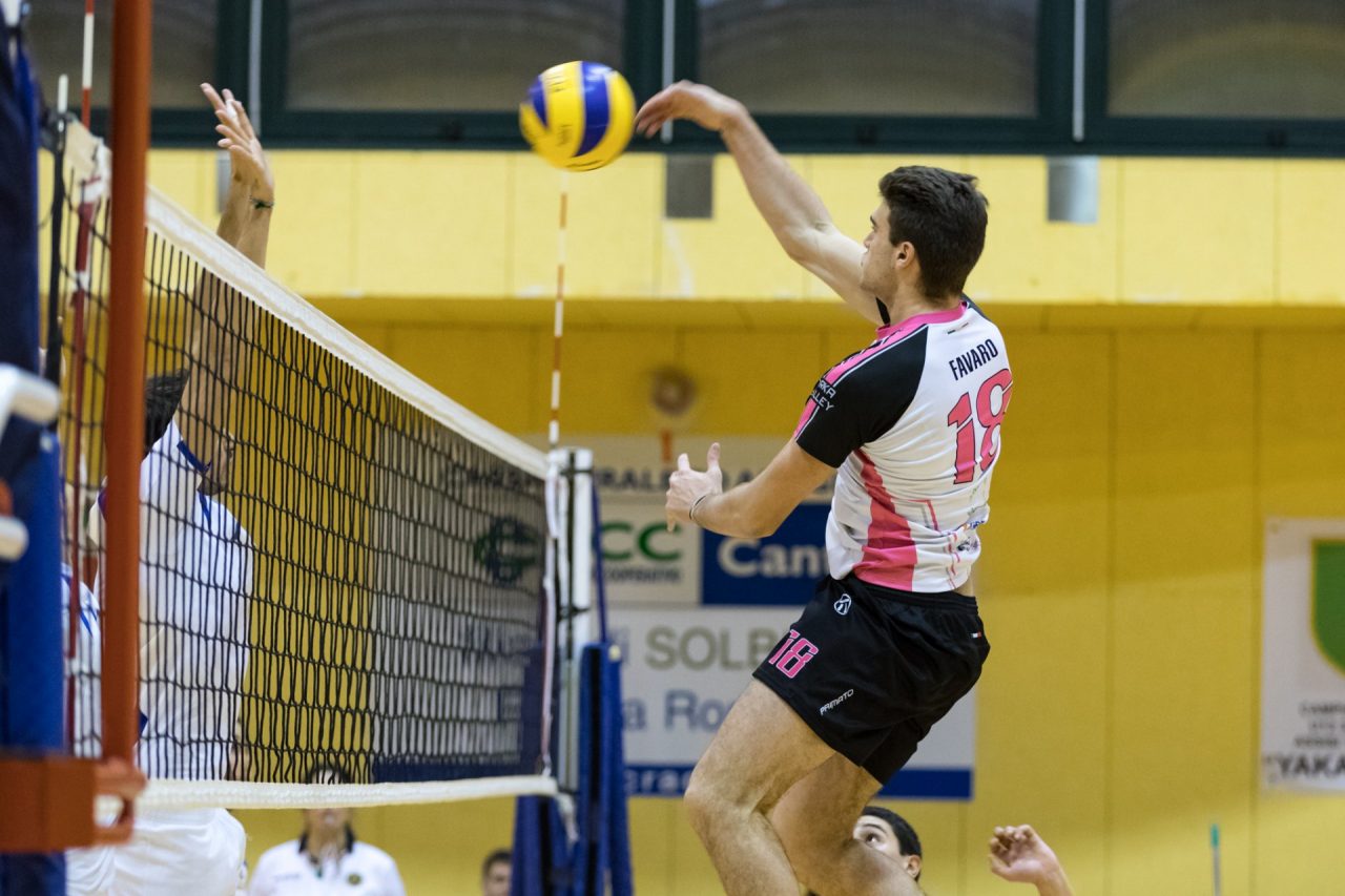 Yaka Volley, che rimonta all’esordio!