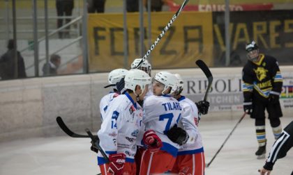Hockey Como esordio in campionato il 22 settembre ad Alleghe