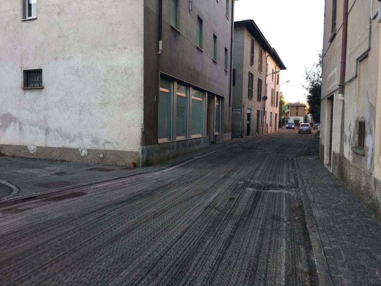 Asfaltatura strada, due giorni di lavori
