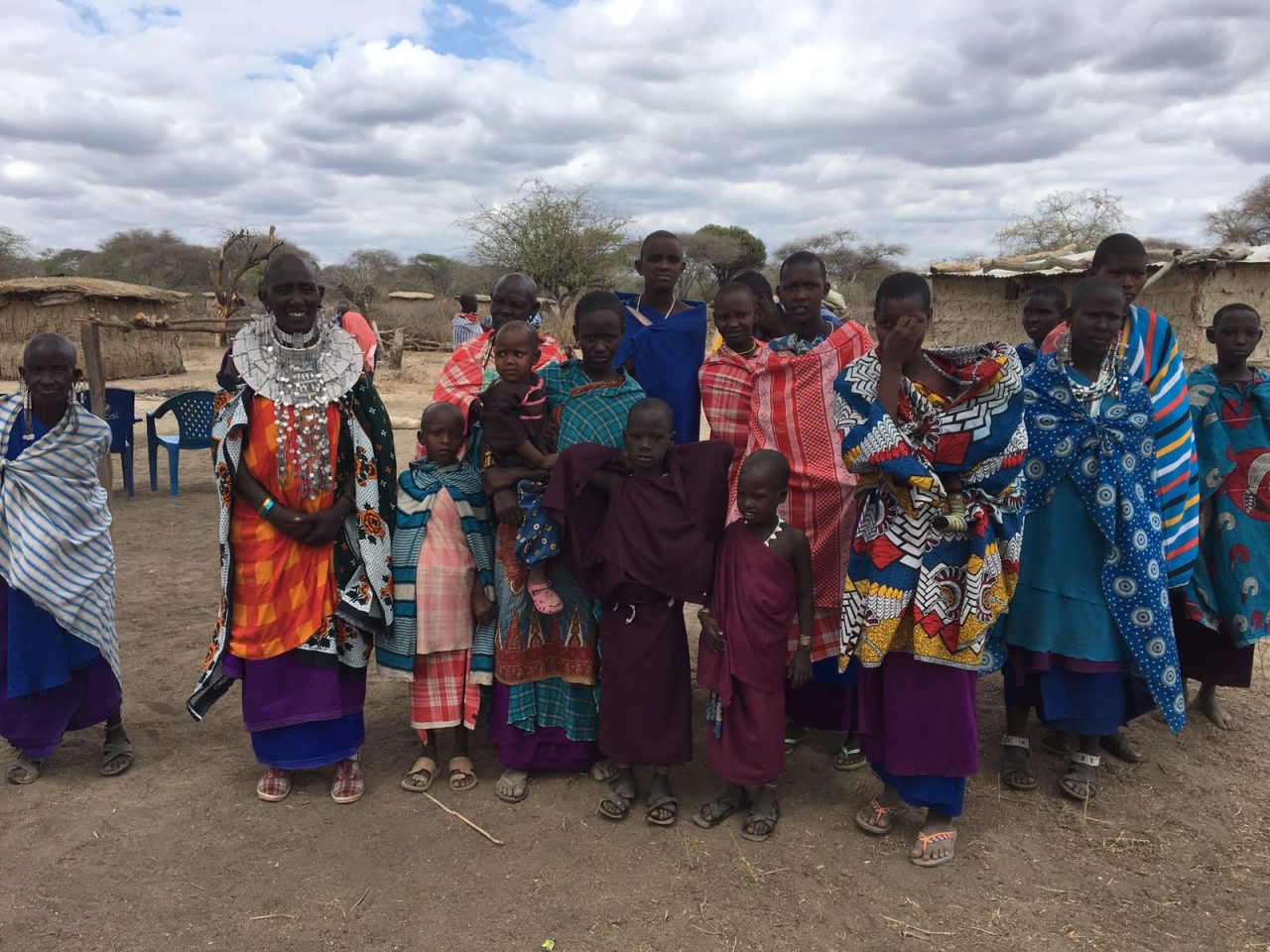 A 77 anni parte per fare volontariato in Africa