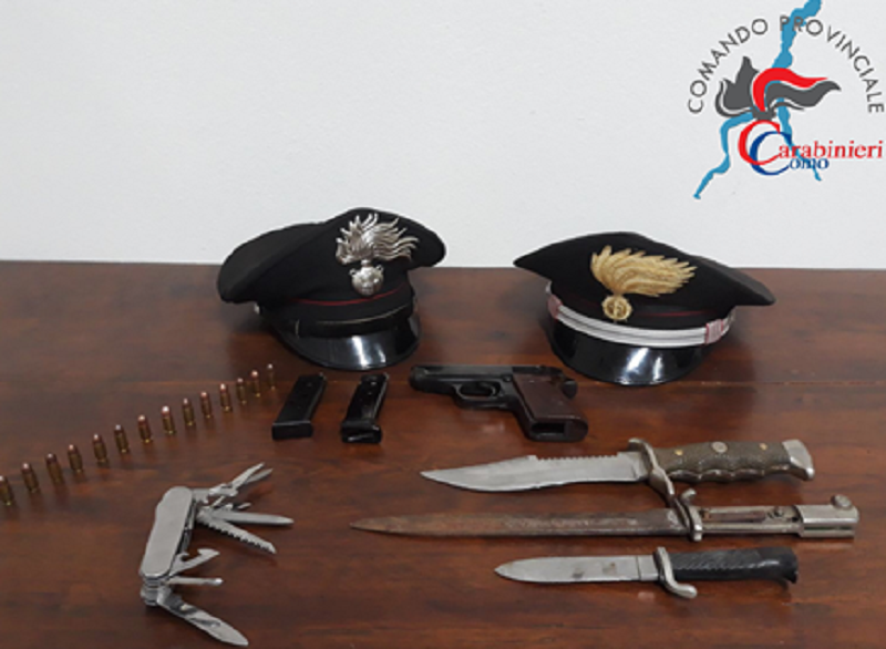 Pregiudicato gira con una pistola, arrestato per porto abusivo d’armi