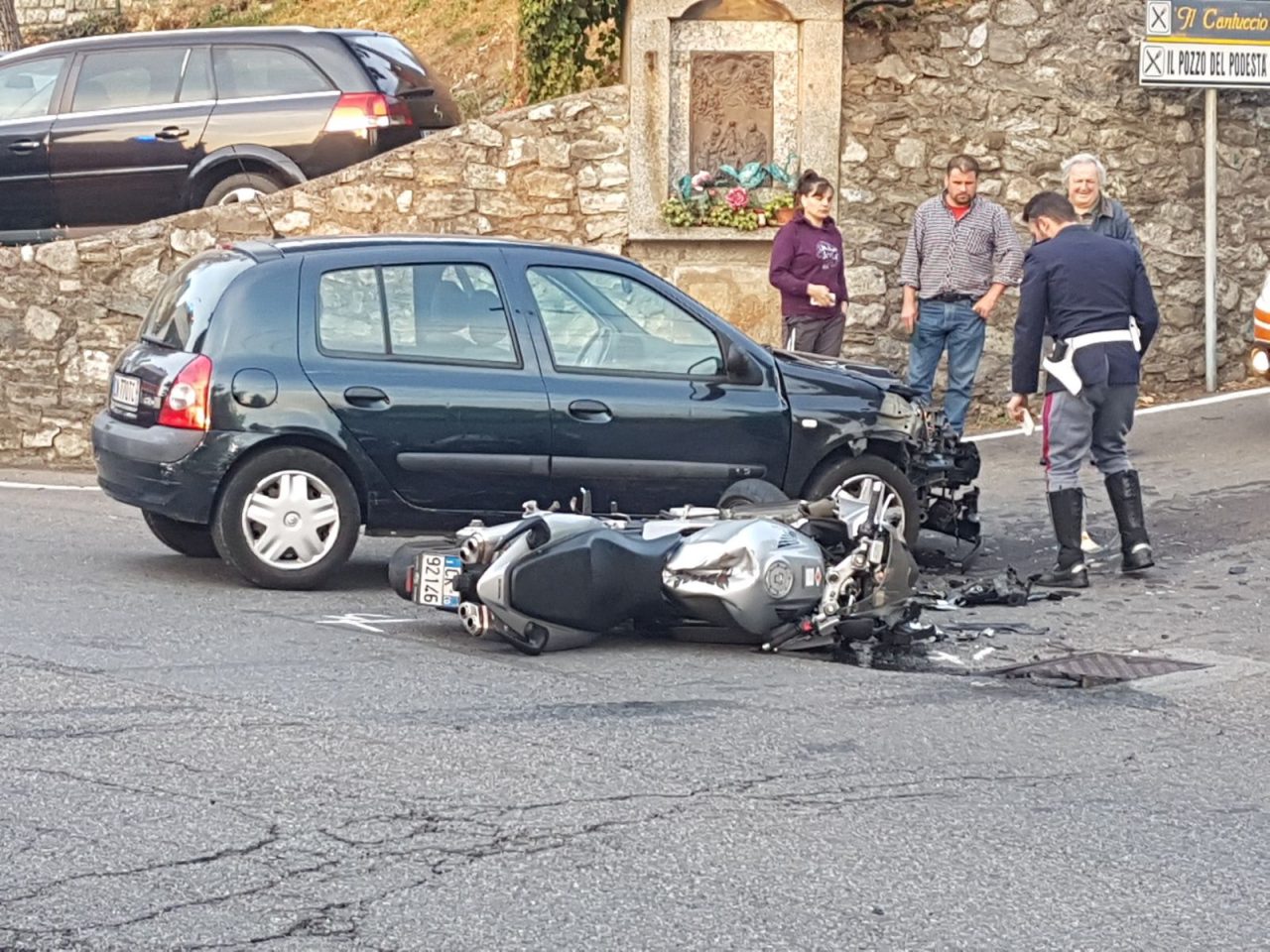 Incidente ad Albavilla, arriva l’elisoccorso. Traffico in tilt verso Como