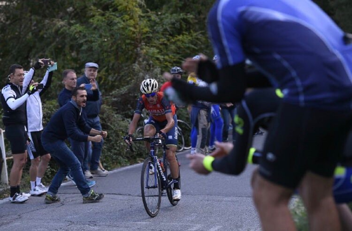Tutto sul Giro di Lombardia 2017: capolavoro Nibali, è un grande trionfo. Spaventosa la caduta di De Plus