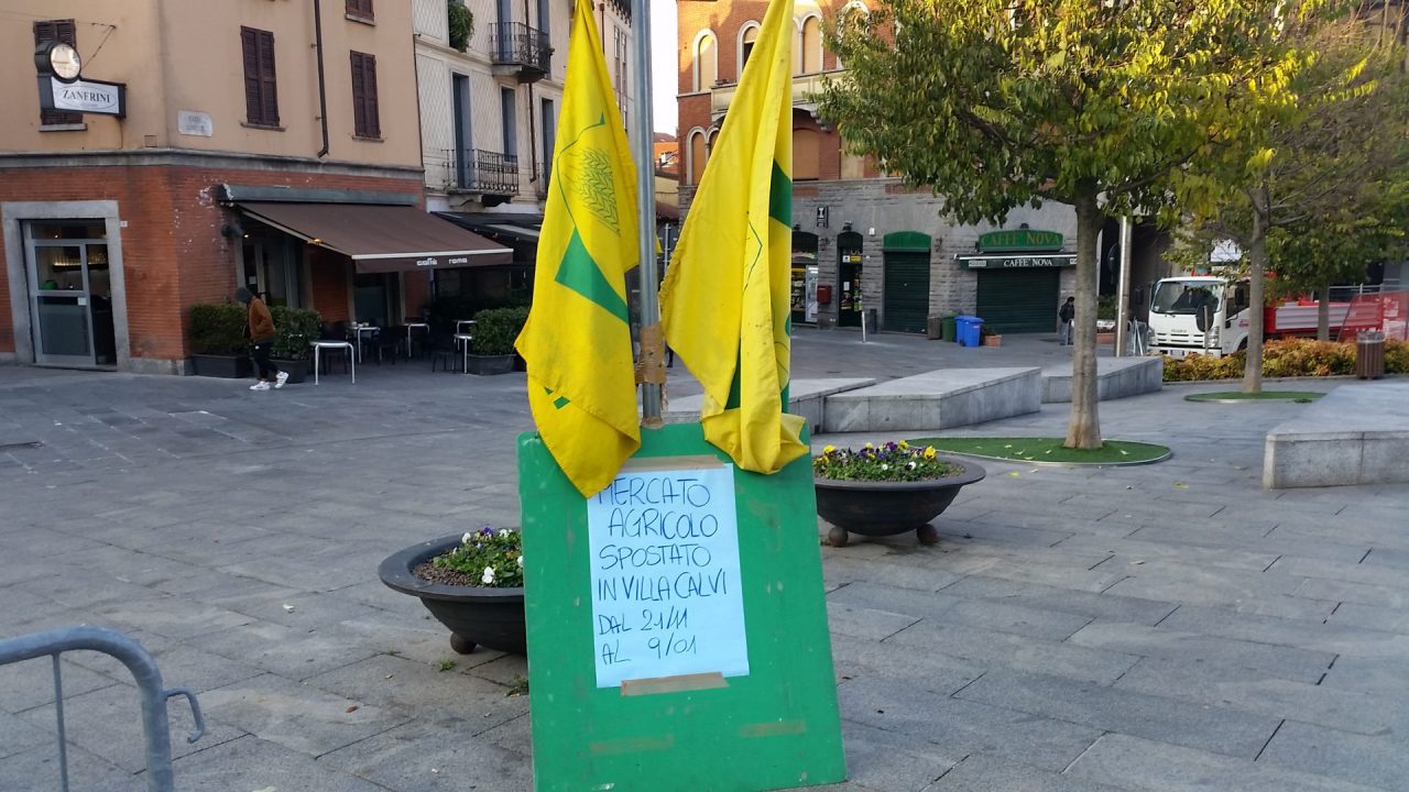 Bancarelle spostate: arriva la pista di pattinaggio