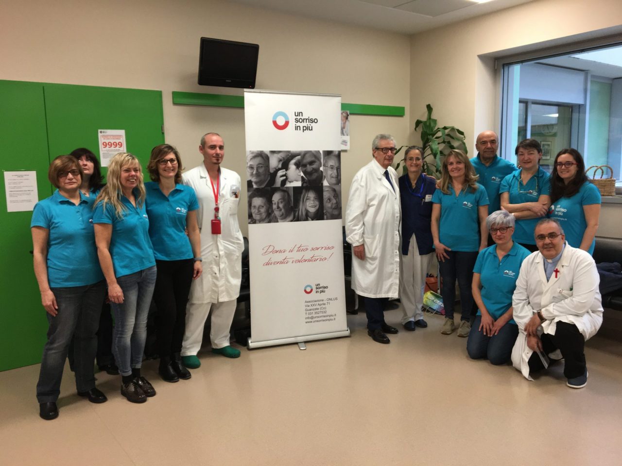 Un sorriso in più in ospedale per gli anziani