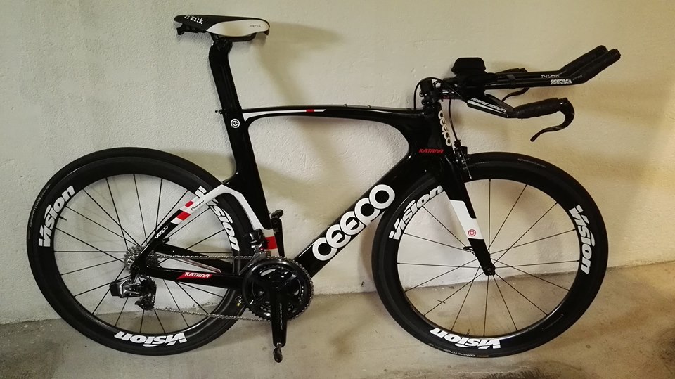 Alzate Brianza campione triathlon derubato delle bici