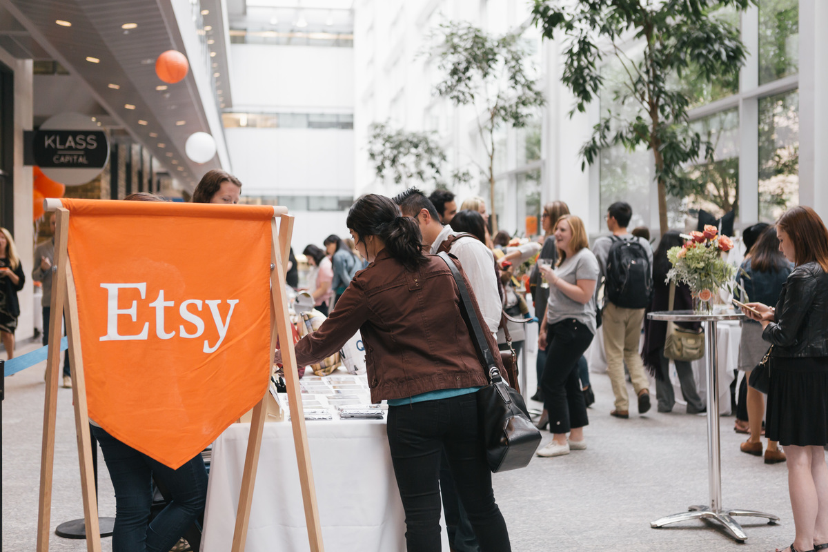Un Natale con Etsy: Vernissage e mercatini dell’handmade a Como