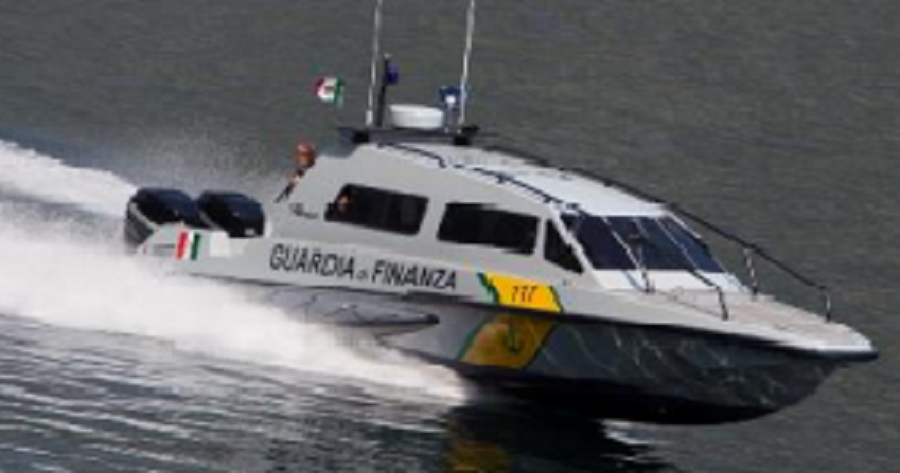 Barche abusive sul lago rimosse