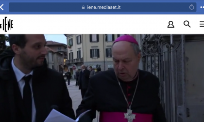 Abusi sessuali in Vaticano Le Iene dal vescovo di Como