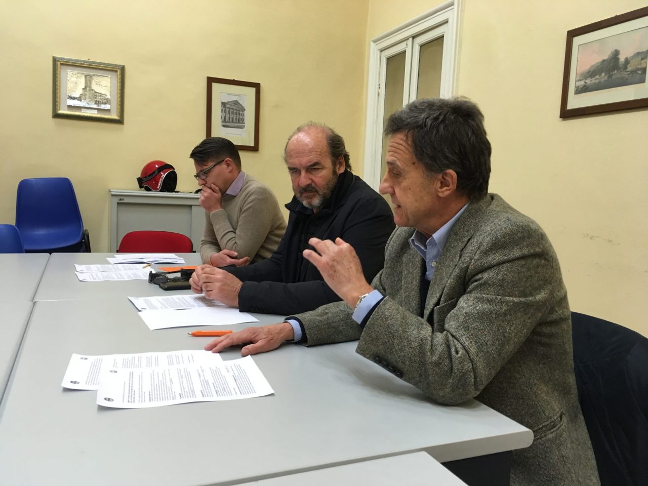 Como Acqua: le critiche del centrosinistra e della CGIL