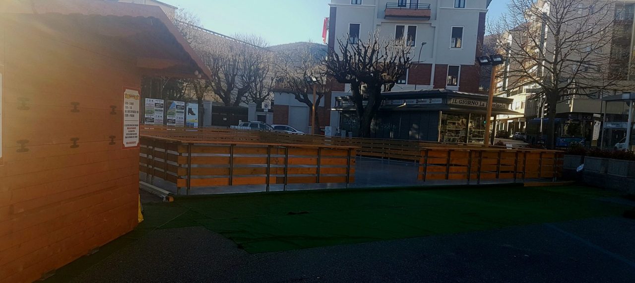 La pista del ghiaccio di Erba apre mercoledì. Le tariffe