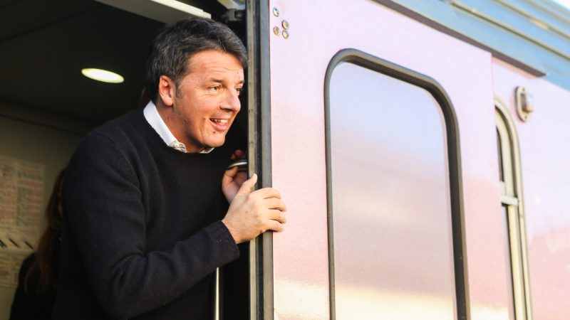 Renzi treno tour, scoppia la bufera del Freccia Bianca