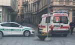 Cade in piazza Garibaldi intervengono i soccorsi