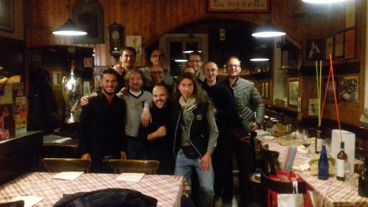 Cena al contrario a Cantù