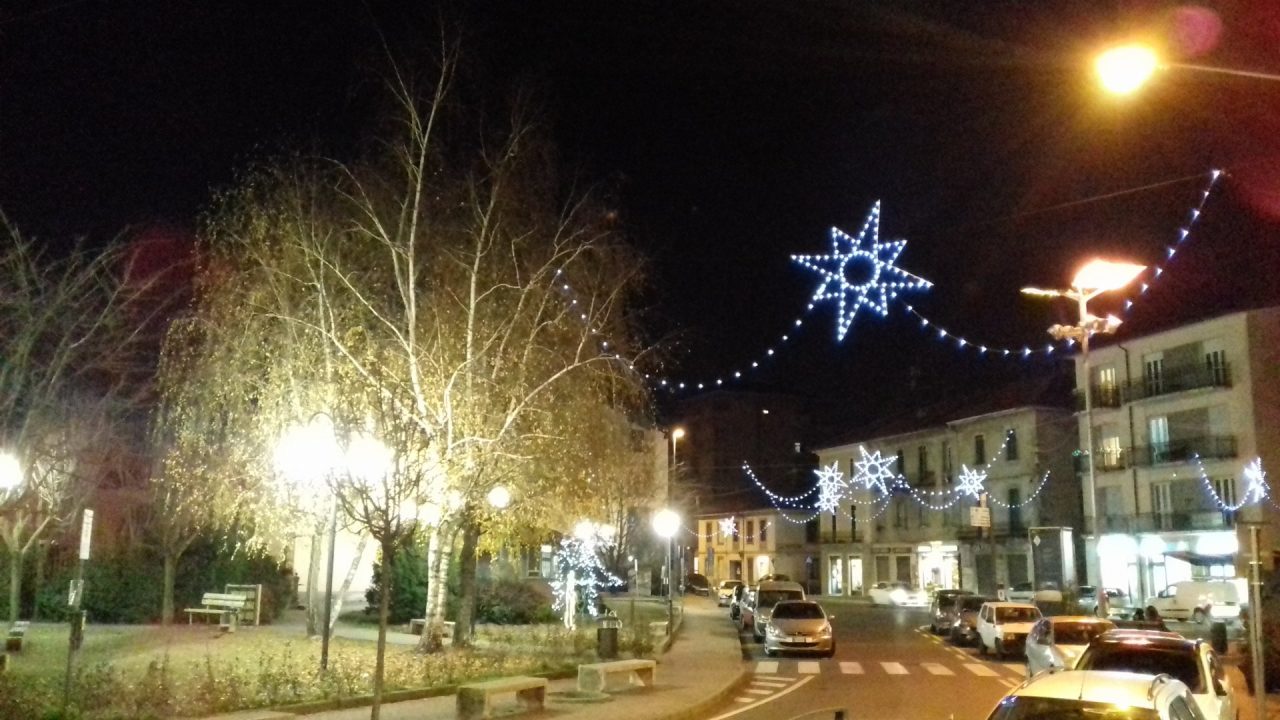 Natale Vighizzolo luminarie e allegria in centro
