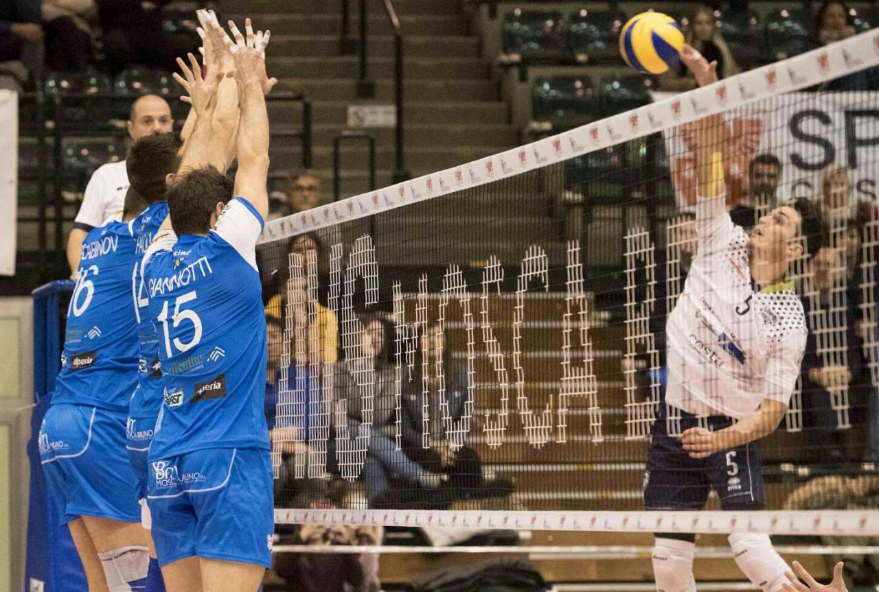 Pool Libertas torna con tre punti da Bolzano