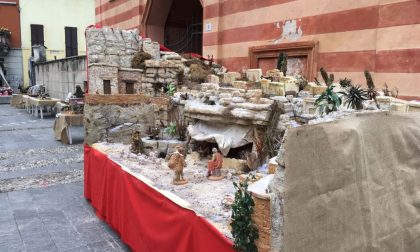 Natale Cabiate tra presepi e mercatini FOTO