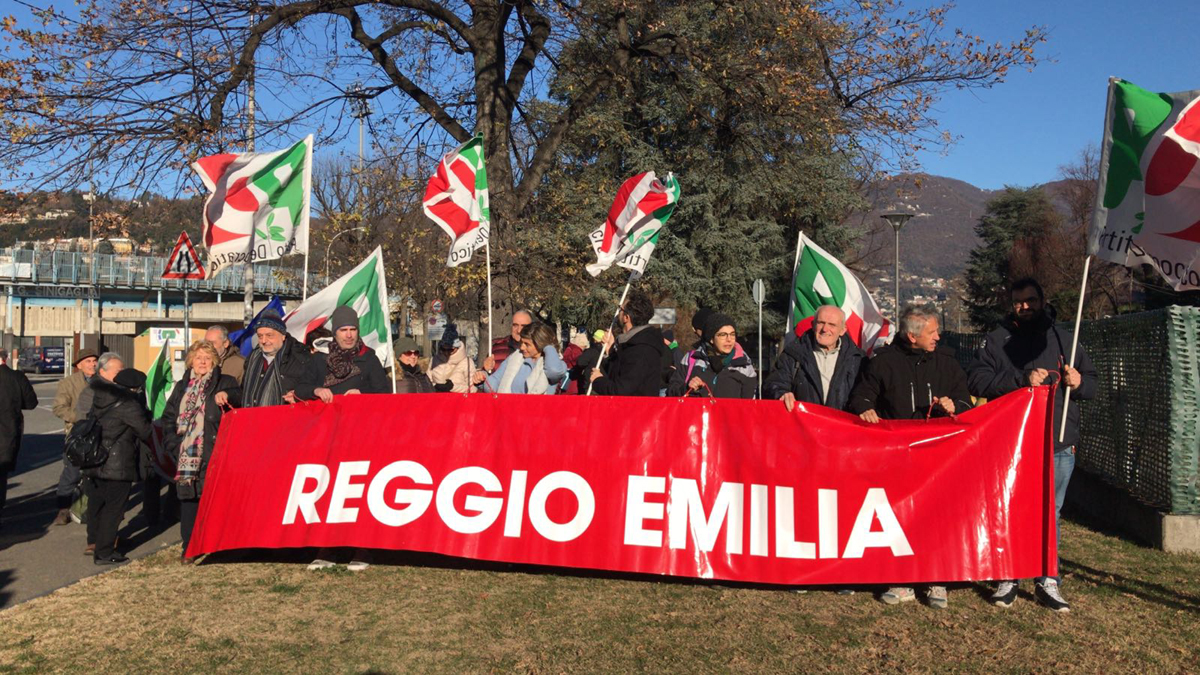Manifestazione Como antifascisti sul lago da tutta Italia FOTO