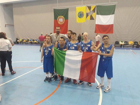 Vince gli Europei di basket con la Nazionale down STORIE DEL 2017