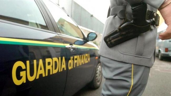 Aperto il bando per la Guardia di Finanza: 571 posti per allievi