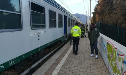 Scontro auto treno a Erba