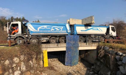 Mariano prove di carico sul ponte. Limite di 33 tonnellate