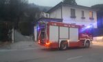 Incendio ad Albavilla al lavoro i Vigili del fuoco