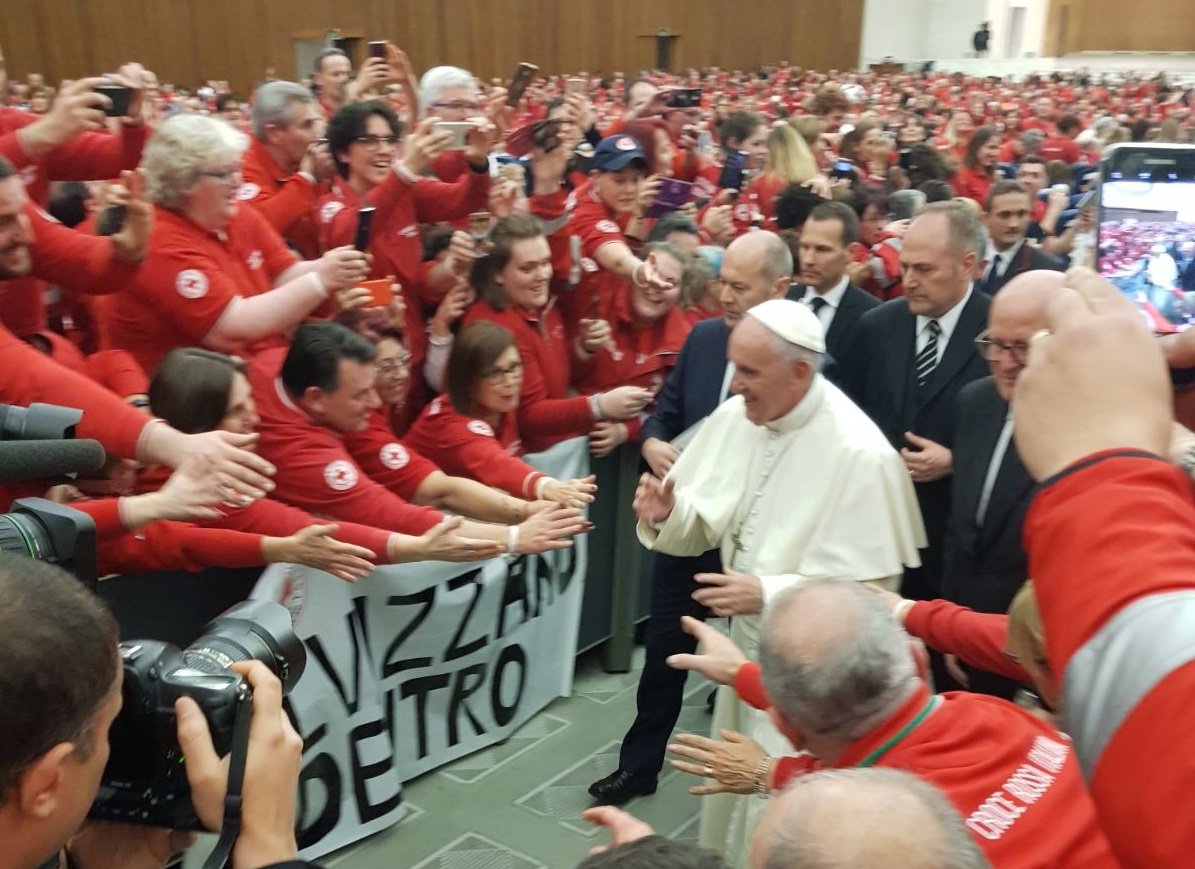 Croce Rossa volontari di Asso a Roma dal Papa