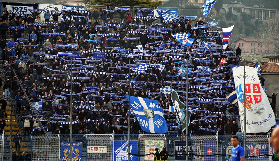 Como Calcio dopo il derby multa e una partita a porte chiuse