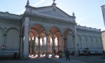 Furto a Cantù gli stringe la mano e scappa con l'orologio